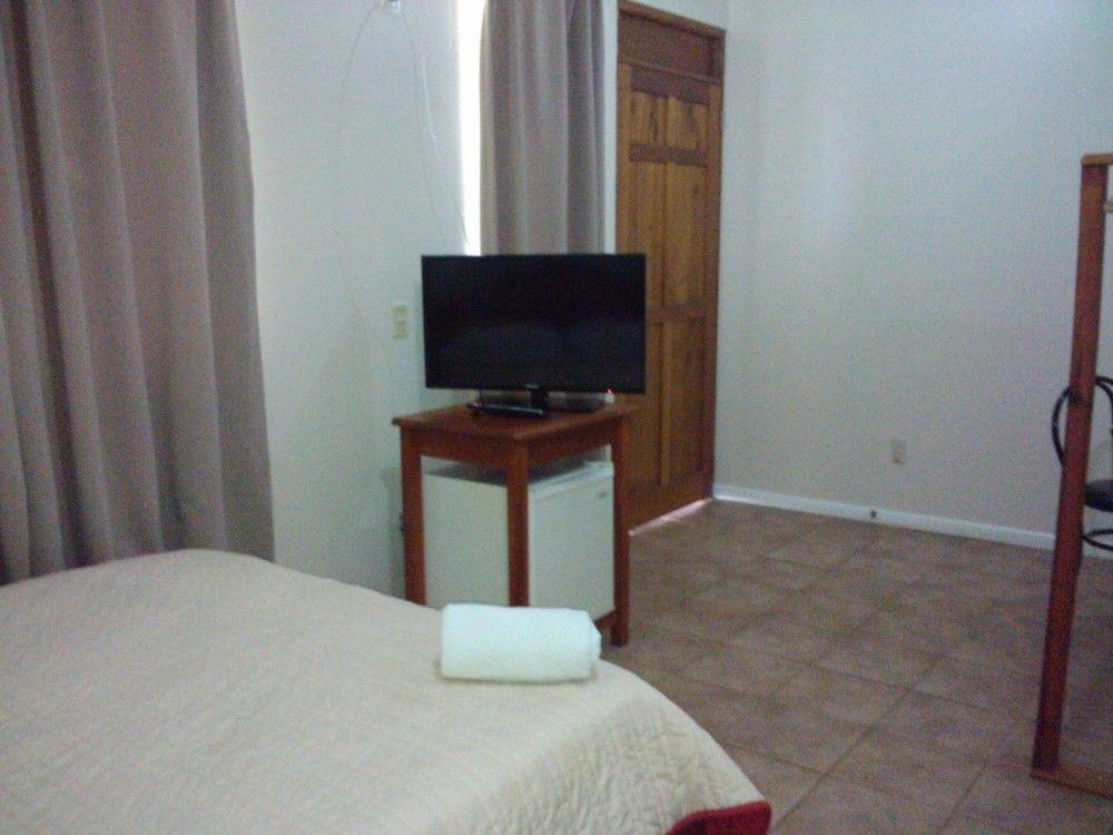 Hotel La Villa Quesada  Extérieur photo