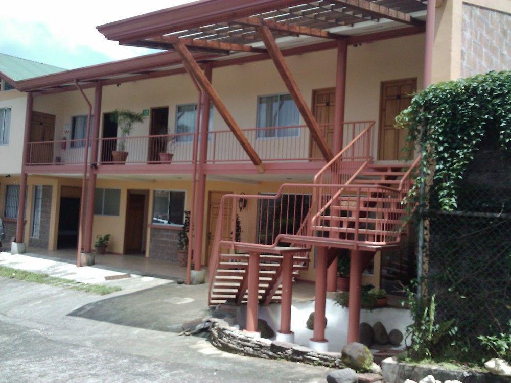 Hotel La Villa Quesada  Extérieur photo