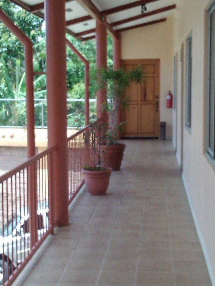 Hotel La Villa Quesada  Extérieur photo